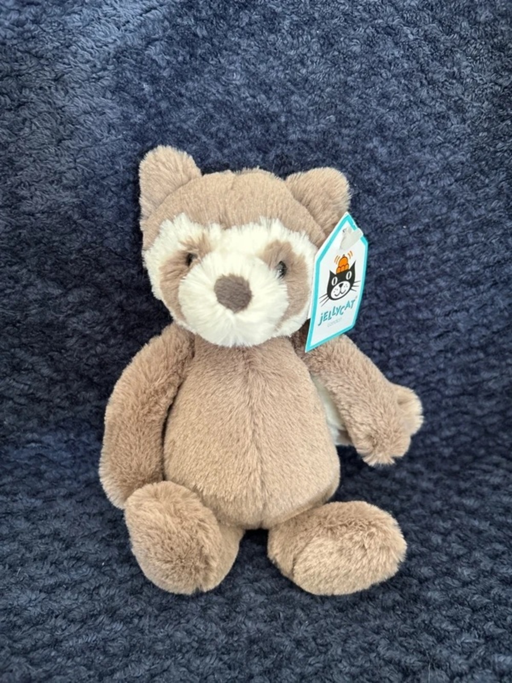AUTHENTIC - NEW WITH TAGS Jellycat SMALL Bashful Raccoon Trash panda